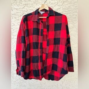 Old Navy Red and Black Checkered Men's Shirt